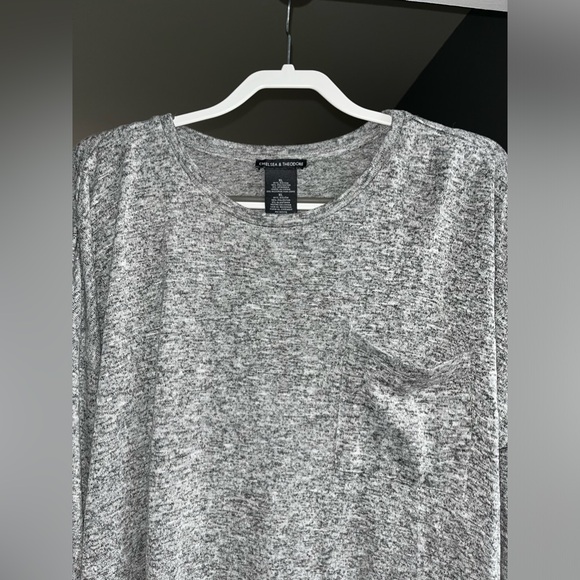 Chelsea & Theodore gray sweater XL - Picture 2 of 5